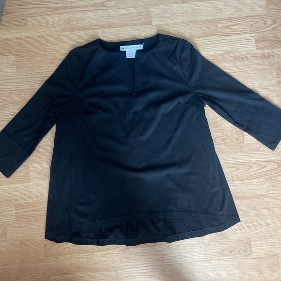 EUC Gretchen Scott Black Ultra Suede Swing Top Size Medium - Picture 5 of 8